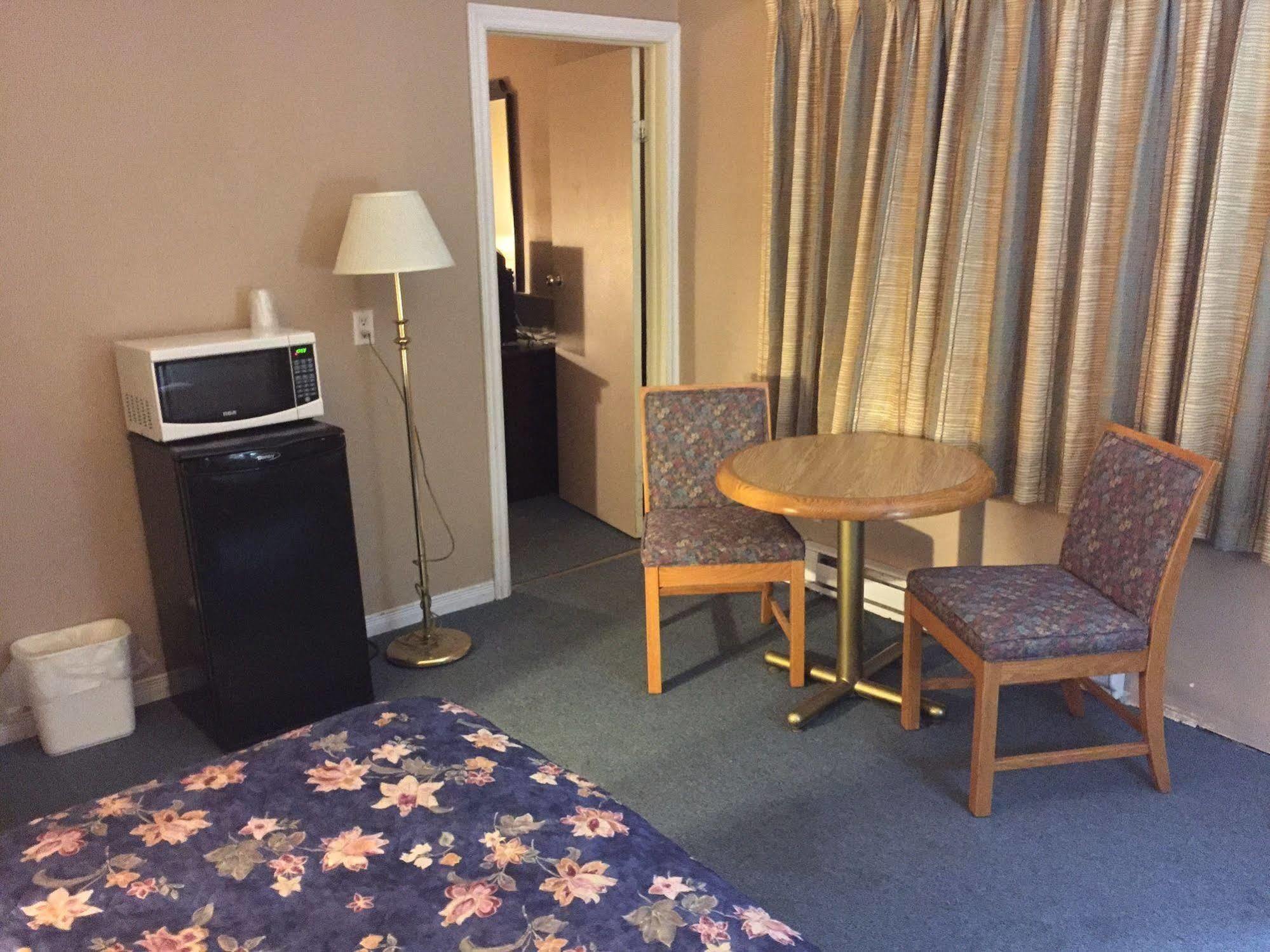 A1 Hotel